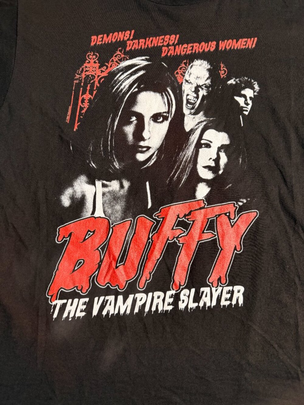 Buffy The Vampire Slayer Men's Graphic T-Shirt Vintage TV Show Black NEW - Picture 3 of 6